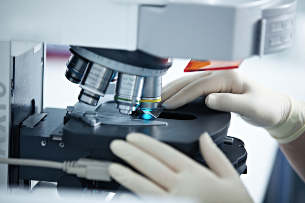 blood test running, virus check